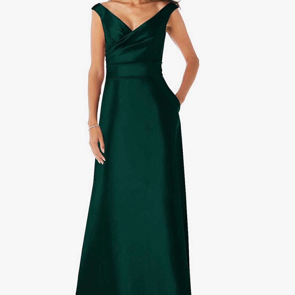 Alfred Sung Off-the-Shoulder Draped Wrap Satin  Maxi Dress size 6 Emerald Green